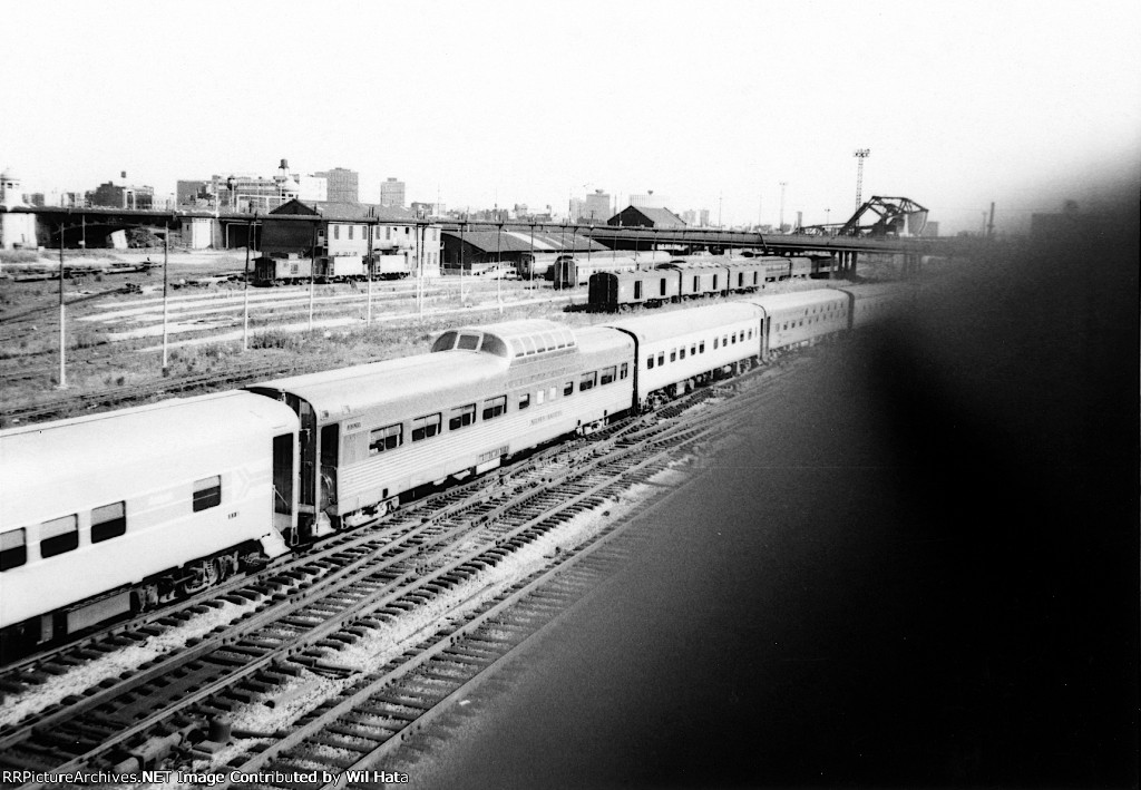 CB&Q Dome Coach 4721 "Silver Saddle"